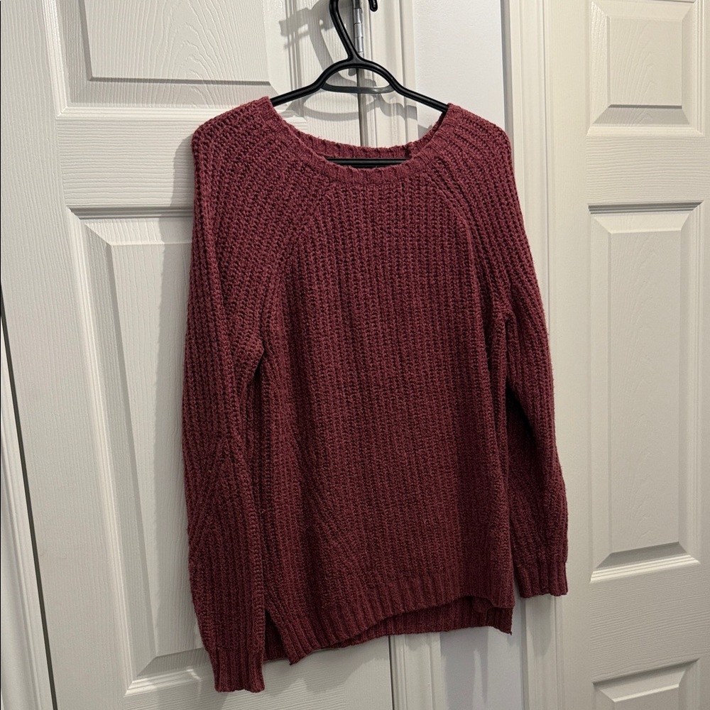 American Eagle Outfitters Maroon Crew Neck Sweater